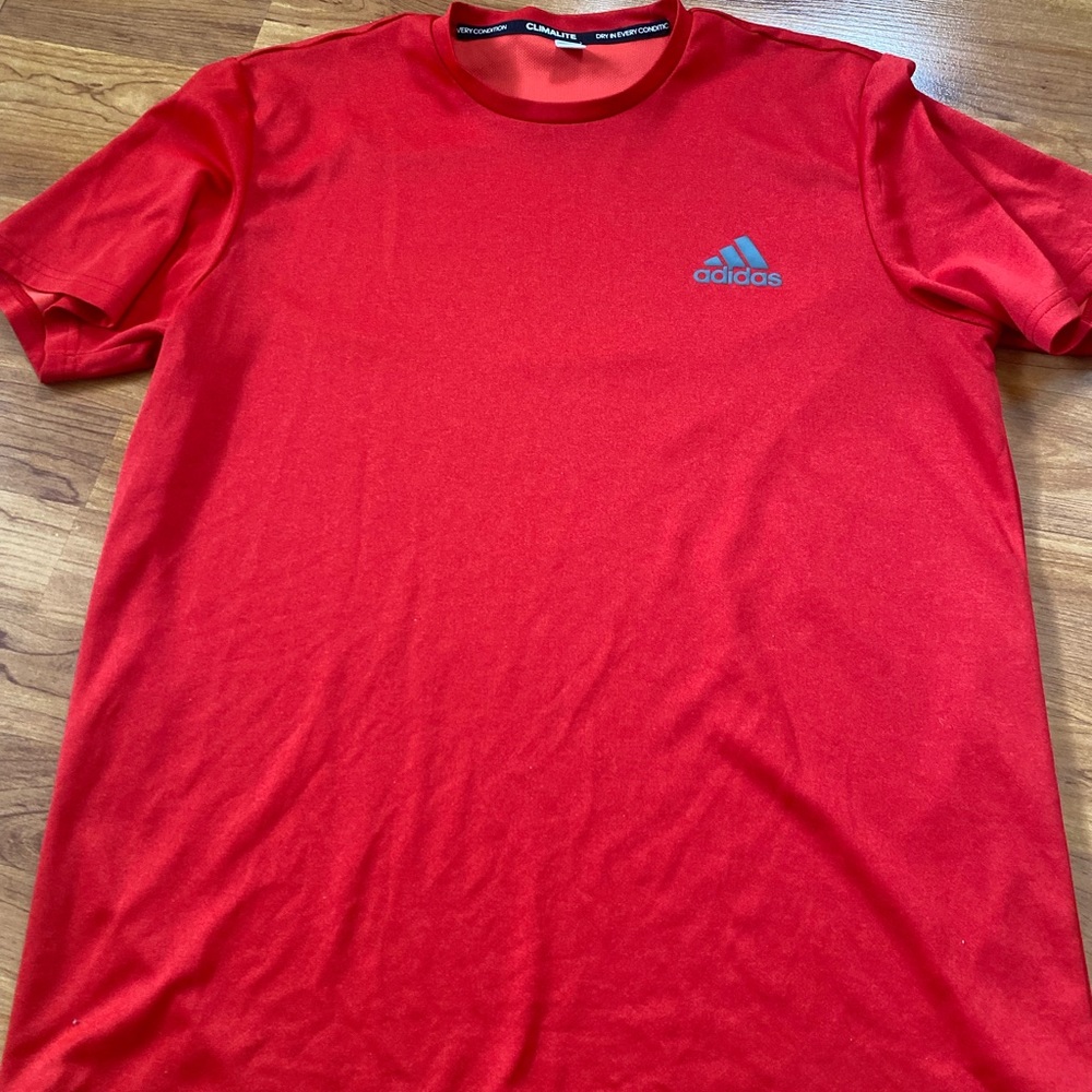 Adidas Men’s Lg red ,dryfit running shirt. New without tags